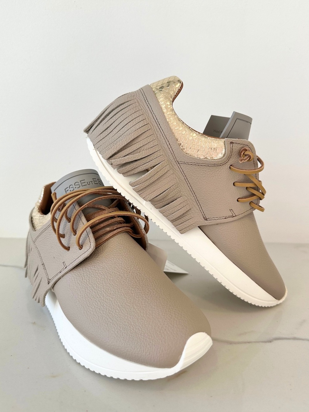 🌟Esseutesse Luxury Fringe Sneakers🌟 NWT• size 40